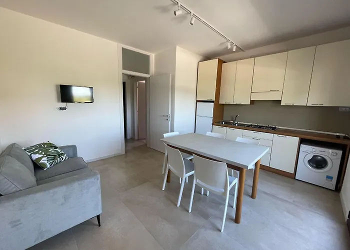 Apartment Beachside With Parking Rosapineta