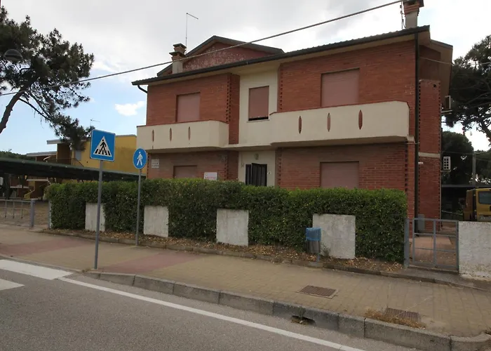 Appartement Beachside With Parking Rosapineta