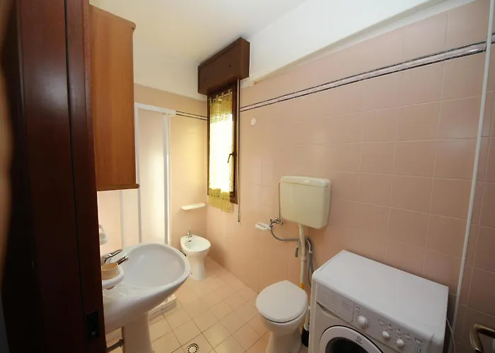 Beachside With Parking