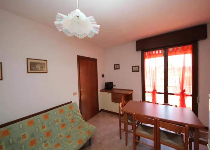 Apartment Beachside With Parking Rosapineta
